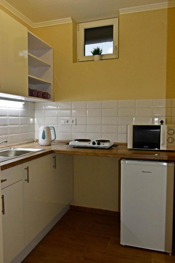 Napfeny Apartman Makó Exterior foto